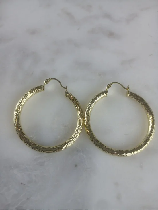 18k Gold Plated Diamond Cut Hoop Earrings - Picture 2 of 3